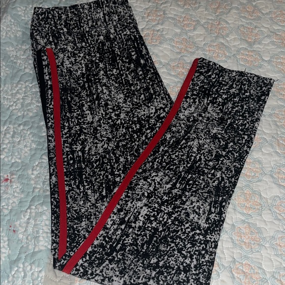 No Boundaries Pants - 3/$10 No Boundaries Black & White Marled Leggings with Red Accent Stripes